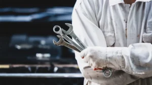 What Is The Importance Of Office Furniture In Company Workplace?